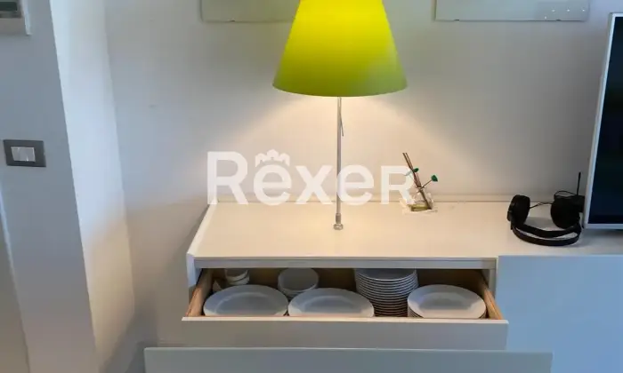 Rexer-San-Lorenzo-al-Mare-Ampio-bilocale-con-vista-mare-a-Marina-di-San-Lorenzo-Altro