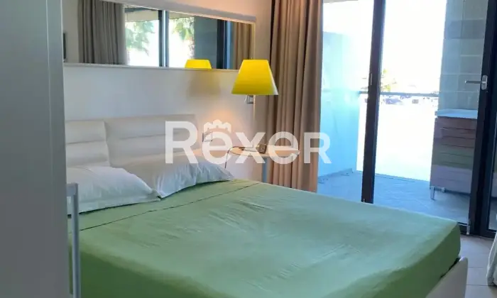 Rexer-San-Lorenzo-al-Mare-Ampio-bilocale-con-vista-mare-a-Marina-di-San-Lorenzo-Altro