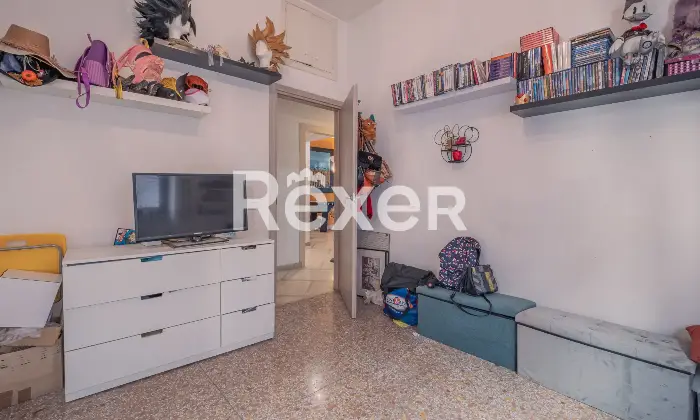 Rexer-Roma-Trieste-Massaciuccoli-appartamento-di-mq-con-terrazza-Altro