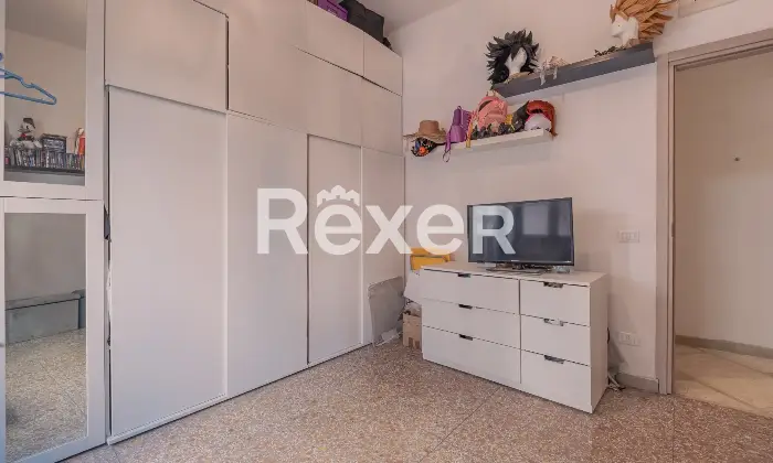 Rexer-Roma-Trieste-Massaciuccoli-appartamento-di-mq-con-terrazza-Altro