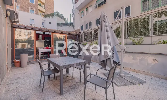 Rexer-Roma-Trieste-Massaciuccoli-appartamento-di-mq-con-terrazza-Altro