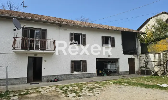 Rexer-Dego-Casa-semindipendente-con-giardino-e-garage-a-Dego-Localit-Piano-Altro