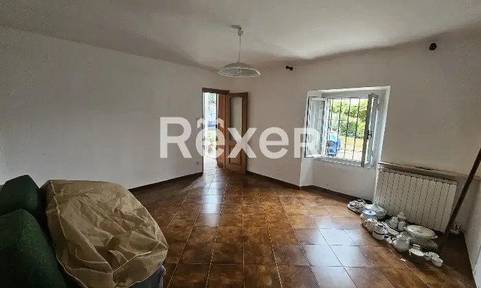 Rexer-Dego-Casa-semindipendente-con-giardino-e-garage-a-Dego-Localit-Piano-Altro