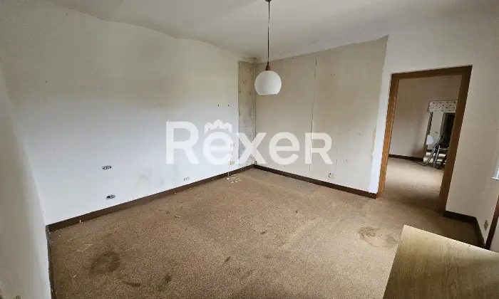 Rexer-Dego-Casa-semindipendente-con-giardino-e-garage-a-Dego-Localit-Piano-Altro