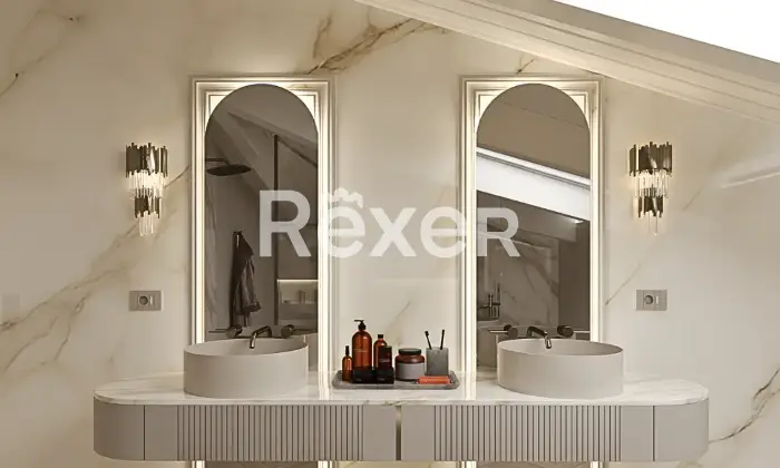 Rexer-Napoli-ATTICO-NEL-CENTRO-DI-NAPOLI-ARENACCIA-Bagno