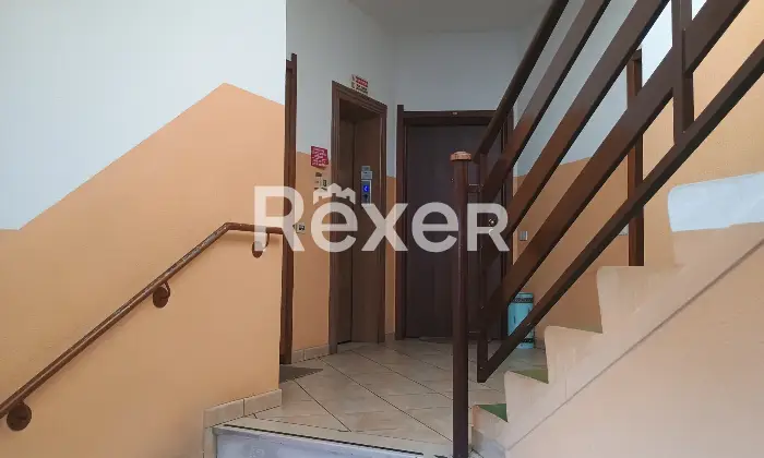 Rexer-Varese-Trilocale-con-giardino-e-cantina-Altro