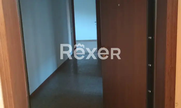 Rexer-Varese-Trilocale-con-giardino-e-cantina-Altro