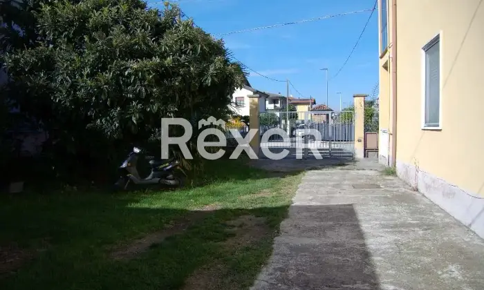 Rexer-Bariano-Appartamento-con-giardino-mansarda-e-doppi-garage-in-vendita-a-Bariano-Via-San-Giovanni-Bosco-Altro