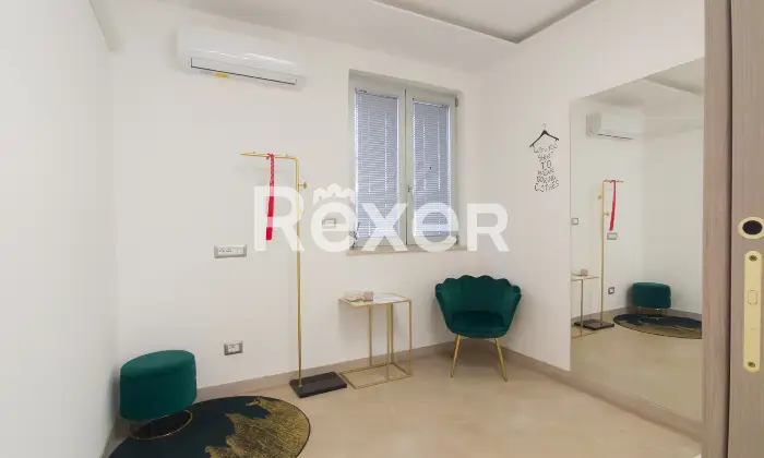 Rexer-Marsicovetere-Luminoso-locale-commerciale-Altro