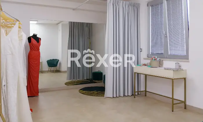 Rexer-Marsicovetere-Luminoso-locale-commerciale-Altro