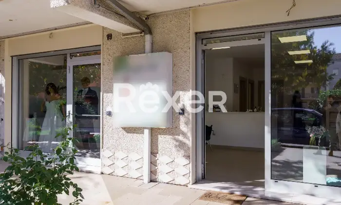 Rexer-Marsicovetere-Luminoso-locale-commerciale-Altro