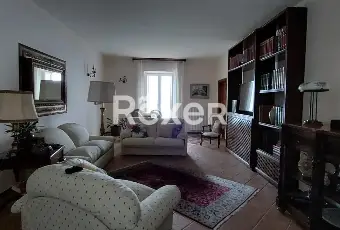 Rexer-Ariano-Irpino-Soluzione-indipendente-su-tre-livelli-in-palazzo-storico-Ariano-Irpino-AV-Altro