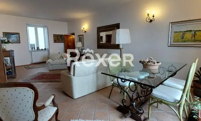 Rexer-Ariano-Irpino-Soluzione-indipendente-su-tre-livelli-in-palazzo-storico-Ariano-Irpino-AV-Altro