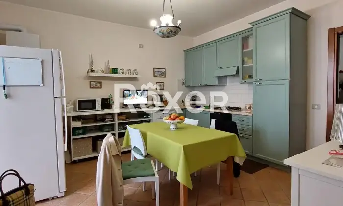 Rexer-Ariano-Irpino-Soluzione-indipendente-su-tre-livelli-in-palazzo-storico-Ariano-Irpino-AV-Altro