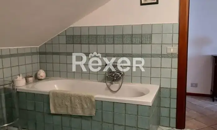 Rexer-Ariano-Irpino-Soluzione-indipendente-su-tre-livelli-in-palazzo-storico-Ariano-Irpino-AV-Altro
