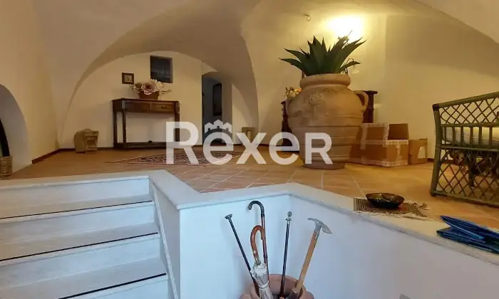 Rexer-Ariano-Irpino-Soluzione-indipendente-su-tre-livelli-in-palazzo-storico-Ariano-Irpino-AV-Altro