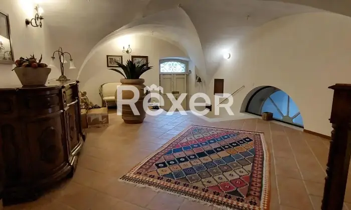 Rexer-Ariano-Irpino-Soluzione-indipendente-su-tre-livelli-in-palazzo-storico-Ariano-Irpino-AV-Altro