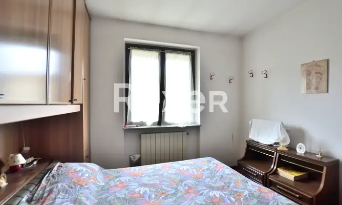 Rexer-Clusone-Trilocale-con-balcone-cantina-e-box-auto-Altro