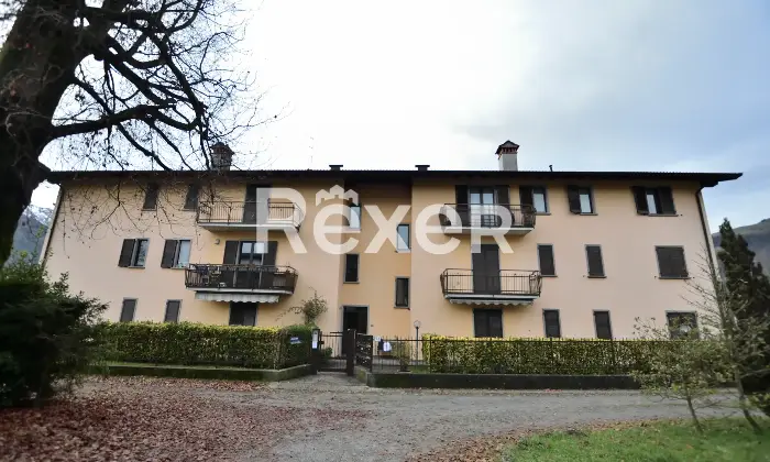 Rexer-Clusone-Trilocale-con-balcone-cantina-e-box-auto-Altro