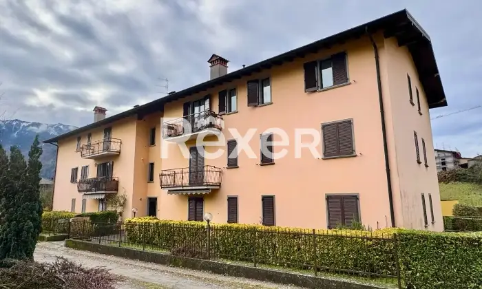 Rexer-Clusone-Trilocale-con-balcone-cantina-e-box-auto-Altro