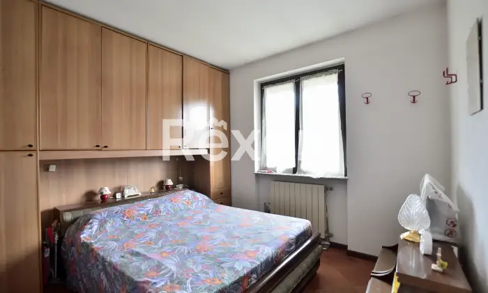 Rexer-Clusone-Trilocale-con-balcone-cantina-e-box-auto-Altro