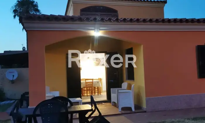Rexer-San-Teodoro-Casa-indipendente-con-giardino-e-box-a-San-Teodoro-Via-Calangianus-Altro