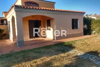 Rexer-San-Teodoro-Casa-indipendente-con-giardino-e-box-a-San-Teodoro-Via-Calangianus-Altro