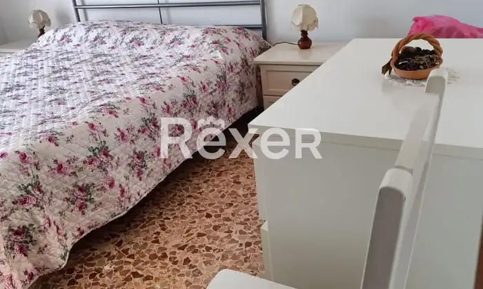 Rexer-Lerici-Quadrilocale-immerso-nel-verde-a-Lerici-Localit-PugliolaSolaro-Altro
