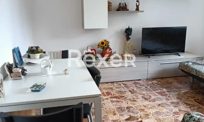 Rexer-Lerici-Quadrilocale-immerso-nel-verde-a-Lerici-Localit-PugliolaSolaro-Altro