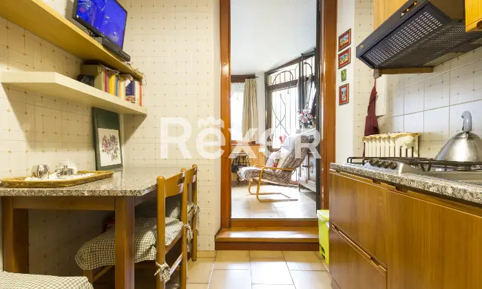 Rexer-Torino-Elegante-Villa-con-giardino-e-terrazzo-Altro