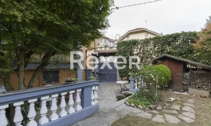 Rexer-Torino-Elegante-Villa-con-giardino-e-terrazzo-Altro