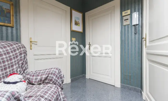 Rexer-Torino-Elegante-Villa-con-giardino-e-terrazzo-Altro