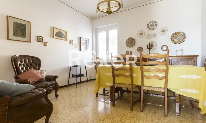 Rexer-Torino-locali-in-edificio-completamente-riqualificato-Altro