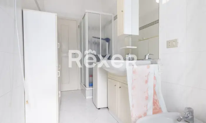 Rexer-Torino-locali-in-edificio-completamente-riqualificato-Altro