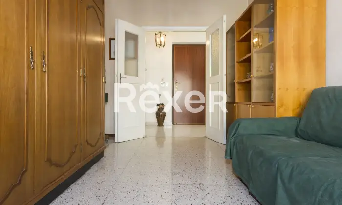 Rexer-Torino-locali-in-edificio-completamente-riqualificato-Altro