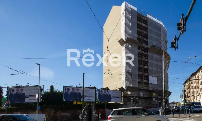 Rexer-Torino-locali-in-edificio-completamente-riqualificato-Altro