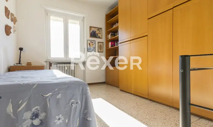 Rexer-Torino-locali-in-edificio-completamente-riqualificato-Altro