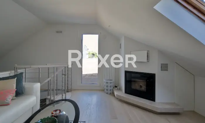 Rexer-Faenza-Splendido-e-luminoso-appartamento-con-terrazza-e-box-auto-Altro