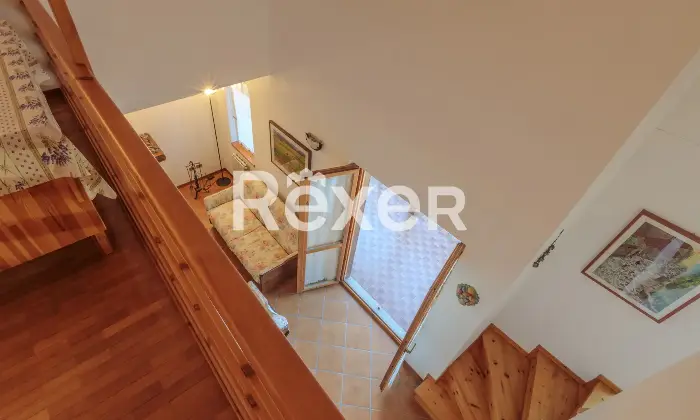 Rexer-Songavazzo-Appartamento-con-soppalco-e-box-doppio-Altro