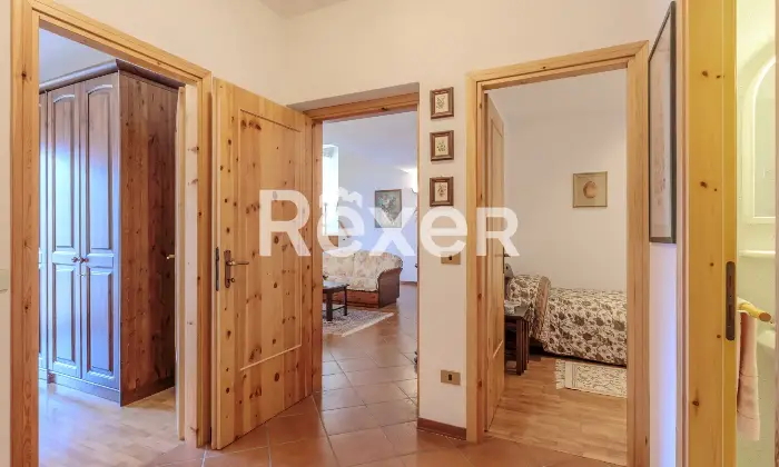 Rexer-Songavazzo-Appartamento-con-soppalco-e-box-doppio-Altro