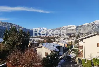 Rexer-Songavazzo-Appartamento-con-soppalco-e-box-doppio-Altro