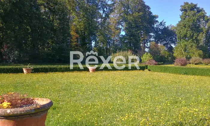 Rexer-Monteriggioni-Villa-storica-di-pregio-con-piscina-Altro