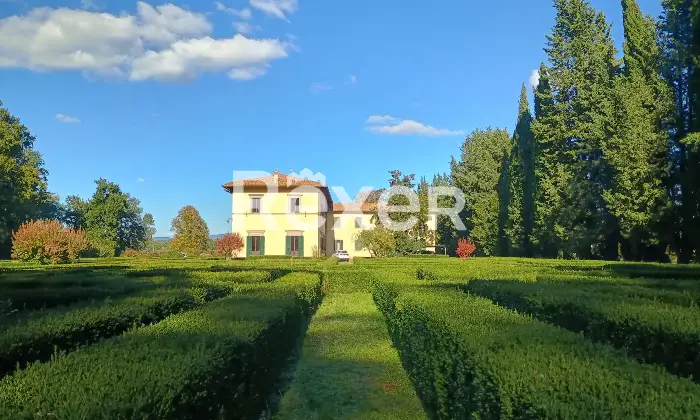 Rexer-Monteriggioni-Villa-storica-di-pregio-con-piscina-Altro