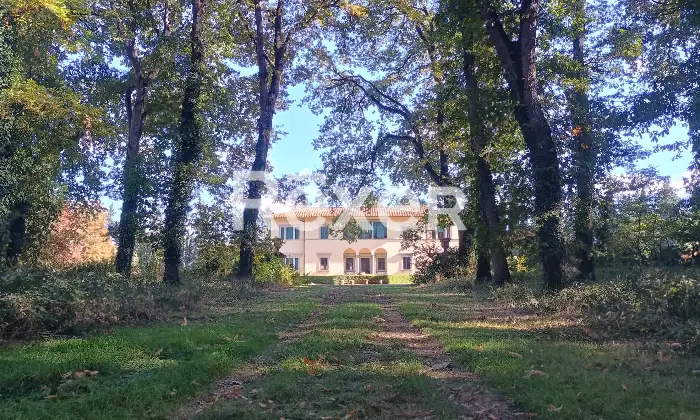 Rexer-Monteriggioni-Villa-storica-di-pregio-con-piscina-Altro