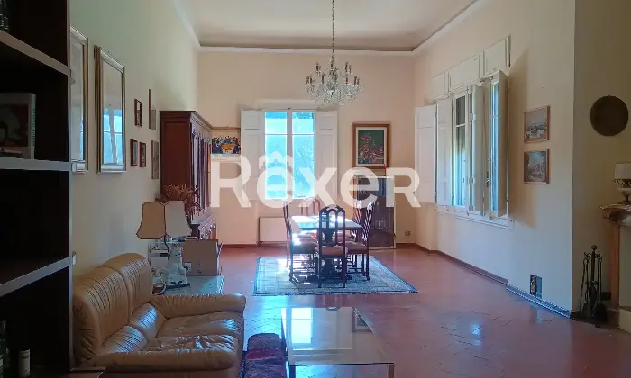 Rexer-Monteriggioni-Villa-storica-di-pregio-con-piscina-Altro