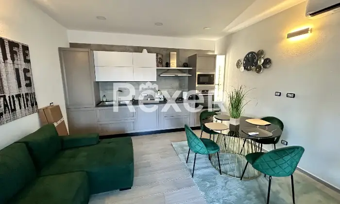Rexer-Budoni-Casa-con-finiture-di-pregio-e-piscina-mt-dalla-spiaggia-Salone