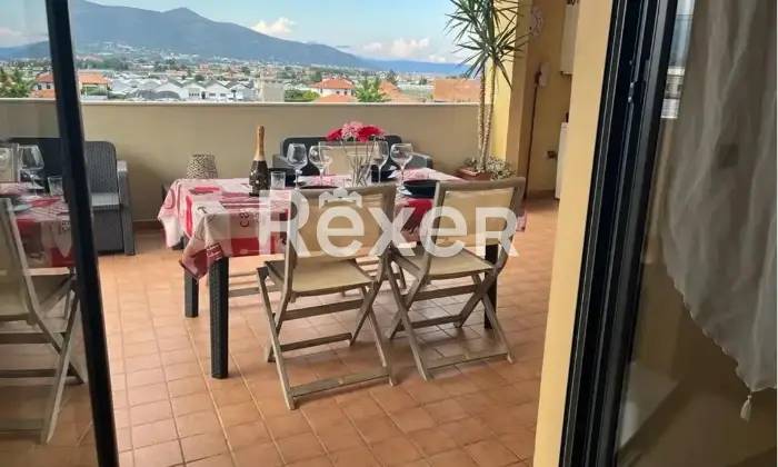 Rexer-Albenga-Bilocale-in-vendita-in-Via-Martiri-della-Foce-Albenga-Centro-Altro