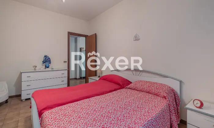 Rexer-Roma-Bilocale-con-posto-auto-e-cantina-Altro