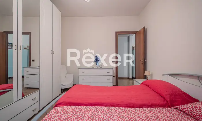 Rexer-Roma-Bilocale-con-posto-auto-e-cantina-Altro