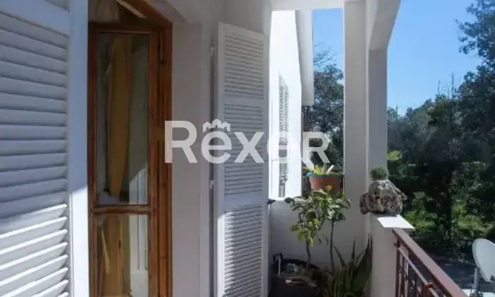 Rexer-Toirano-Casa-indipendente-in-vendita-in-Largo-Sgorini-Toirano-Altro